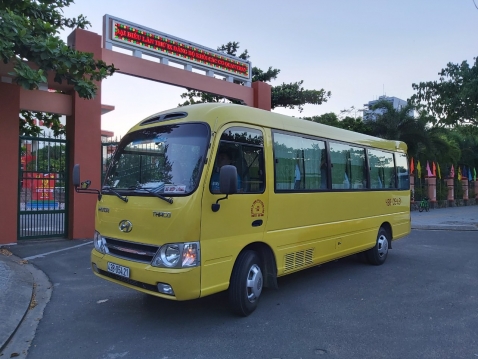 Thuê xe du lịch 29 chỗ County tại Đà Nẵng
